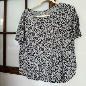 LOFT size L cheetah tee